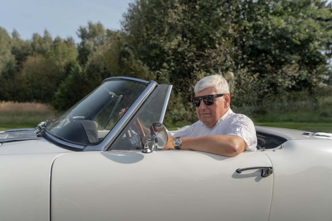 Alfa Romeo Bertone Coupe 2000 GT